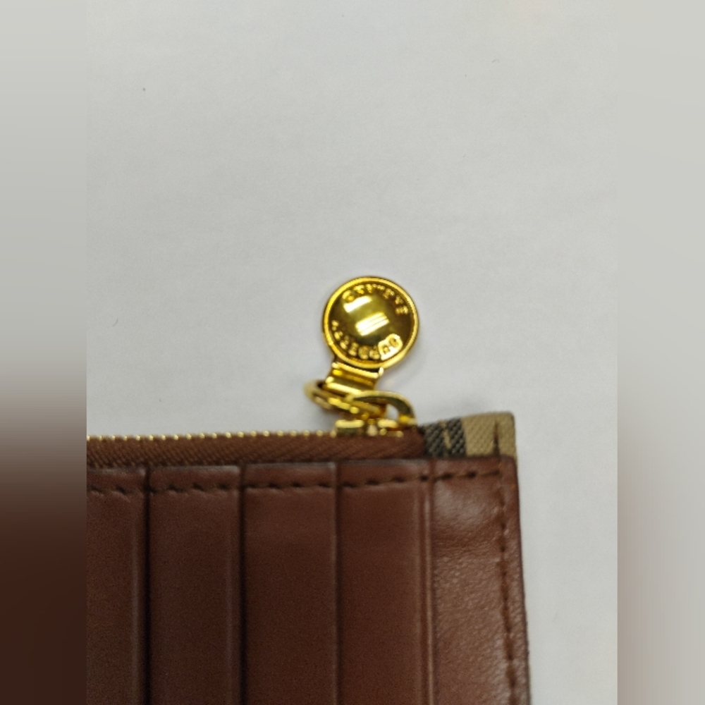 EUC Burberry Zip Card Case - Somerset Vintage Check - Picture 6 of 9